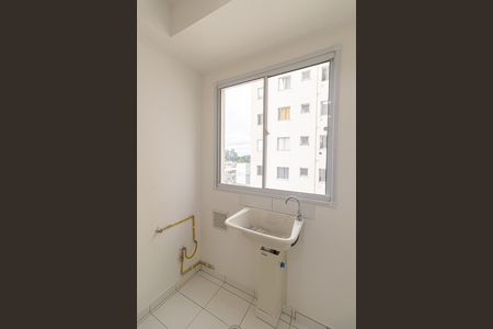 Apartamento para alugar com 45m², 2 quartos e sem vaga Apartamento para alugar com 45m², 2 quartos e sem vagaSala/Cozinha/Área de Serviço