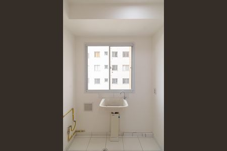 Apartamento para alugar com 45m², 2 quartos e sem vaga Apartamento para alugar com 45m², 2 quartos e sem vagaSala/Cozinha/Área de Serviço