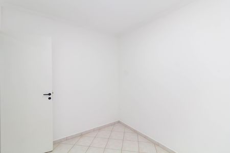 Quarto 1 de apartamento para alugar com 2 quartos, 44m² em Jardim Casa Pintada, São Paulo