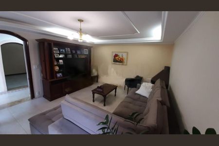 Casa à venda com 3 quartos, 141m² em Vila do Castelo, São Paulo