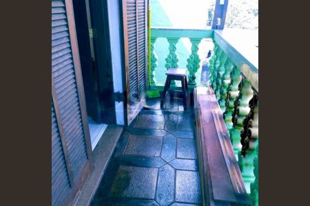 Casa à venda com 180m², 3 quartos e 1 vaga