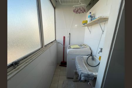 Apartamento à venda com 49m², 2 quartos e 1 vaga Apartamento à venda com 49m², 2 quartos e 1 vagaÁrea de Serviço
