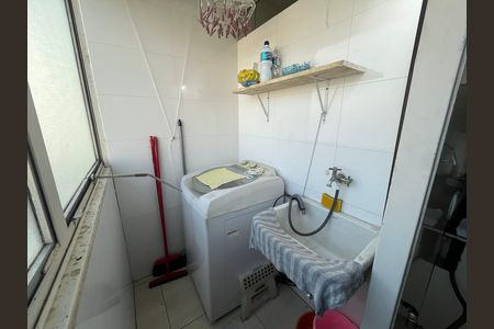 Apartamento à venda com 49m², 2 quartos e 1 vaga Apartamento à venda com 49m², 2 quartos e 1 vagaÁrea de Serviço