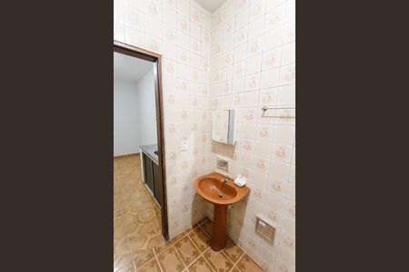 Casa para alugar com 80m², 1 quarto e 2 vagasBanheiro