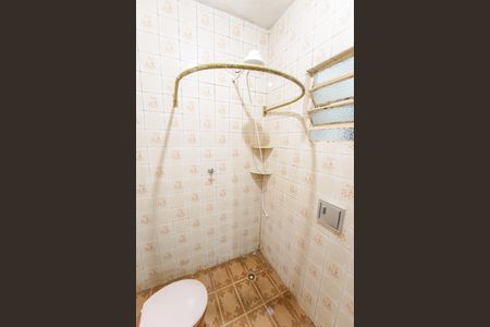 Casa para alugar com 80m², 1 quarto e 2 vagasBanheiro