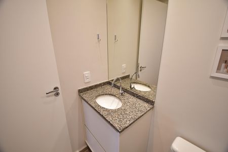 Apartamento para alugar com 66m², 2 quartos e 1 vagaBanheiro Social