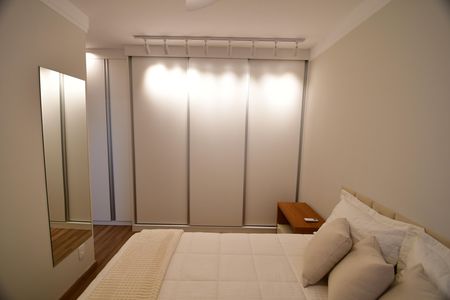 Apartamento para alugar com 66m², 2 quartos e 1 vagaQuarto 2 - Suíte