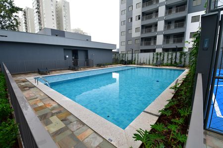 Apartamento para alugar com 66m², 2 quartos e 1 vagaÁrea comum - Piscina