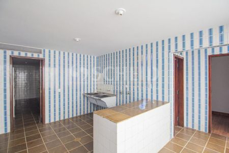 Casa à venda com 4 quartos, 400m² em Chácara Monte Alegre, São Paulo