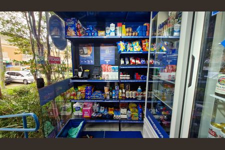 Casa de condomínio para alugar com 170m², 3 quartos e 2 vagasMercado 