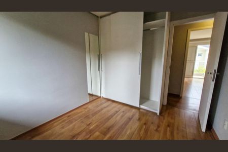 Casa de condomínio para alugar com 170m², 3 quartos e 2 vagasQuarto