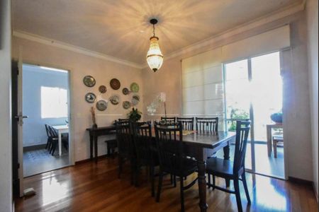 Apartamento à venda com 4 quartos, 246m² em Vila Sofia, São Paulo