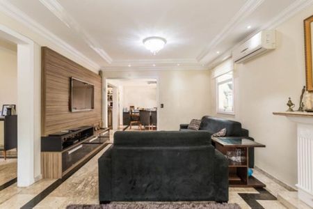 Casa à venda com 4 quartos, 219m² em Jardim Cordeiro, São Paulo