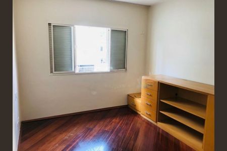 Casa à venda com 3 quartos, 176m² em Vila Mascote, São Paulo