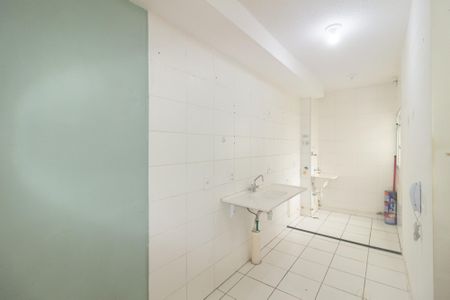 Apartamento para alugar com 40m², 2 quartos e sem vaga Apartamento para alugar com 40m², 2 quartos e sem vagaCozinha e Área de Serviço