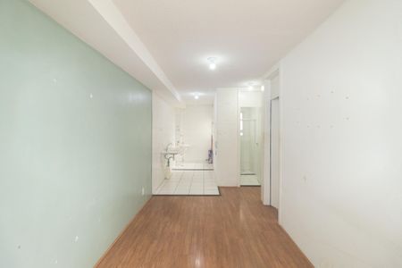 Sala de apartamento para alugar com 2 quartos, 40m² em Guaratiba, Rio de Janeiro
