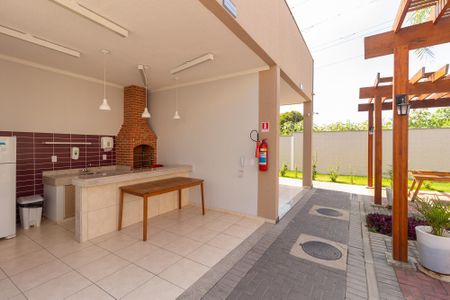 Apartamento para alugar com 40m², 2 quartos e sem vaga Apartamento para alugar com 40m², 2 quartos e sem vagaÁrea comum - Churrasqueira