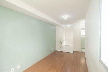 Sala de apartamento para alugar com 2 quartos, 40m² em Guaratiba, Rio de Janeiro