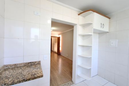 Cozinha de apartamento à venda com 2 quartos, 57m² em Vila Padre Manoel de Nobrega, Campinas