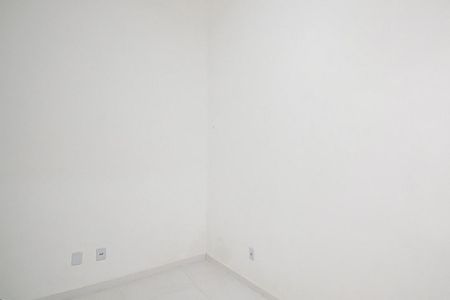 Quarto 2 de casa de condomínio para alugar com 2 quartos, 55m² em Olaria, Rio de Janeiro
