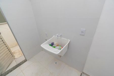 Casa de condomínio para alugar com 55m², 2 quartos e sem vaga Casa de condomínio para alugar com 55m², 2 quartos e sem vagaÁrea de Serviço