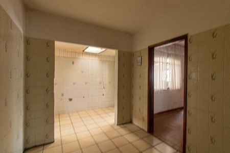 Casa à venda com 99m², 3 quartos e 2 vagas Casa à venda com 99m², 3 quartos e 2 vagasCozinha