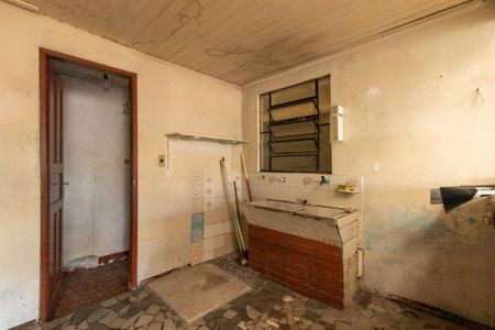 Casa à venda com 99m², 3 quartos e 2 vagas Casa à venda com 99m², 3 quartos e 2 vagasServiço