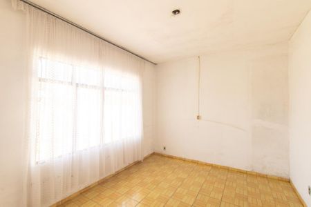 Casa à venda com 99m², 3 quartos e 2 vagas Casa à venda com 99m², 3 quartos e 2 vagasQuarto 1