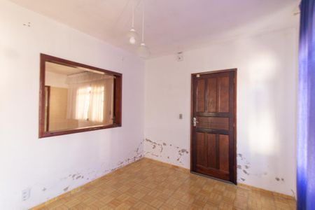 Sala 2 de casa à venda com 3 quartos, 99m² em Fazendinha, Curitiba