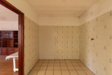 Casa à venda com 99m², 3 quartos e 2 vagas Casa à venda com 99m², 3 quartos e 2 vagasCozinha