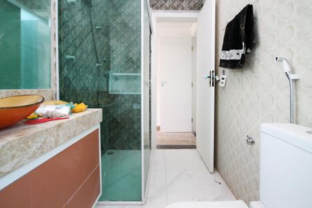 Casa de condomínio para alugar com 225m², 3 quartos e 2 vagas Casa de condomínio para alugar com 225m², 3 quartos e 2 vagasBanheiro Suíte