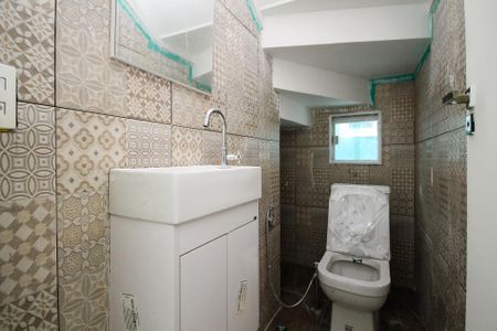 Casa de condomínio para alugar com 225m², 3 quartos e 2 vagas Casa de condomínio para alugar com 225m², 3 quartos e 2 vagasLavabo