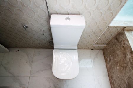 Casa de condomínio para alugar com 225m², 3 quartos e 2 vagas Casa de condomínio para alugar com 225m², 3 quartos e 2 vagasBanheiro Suíte