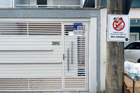 Casa de condomínio para alugar com 225m², 3 quartos e 2 vagas Casa de condomínio para alugar com 225m², 3 quartos e 2 vagasPlaca