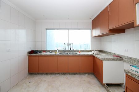 Casa de condomínio para alugar com 225m², 3 quartos e 2 vagas Casa de condomínio para alugar com 225m², 3 quartos e 2 vagasCozinha