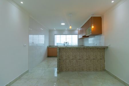 Cozinha de casa de condomínio para alugar com 4 quartos, 225m² em Jardim Nova Coimbra, Cotia