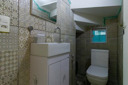 Lavabo de casa de condomínio para alugar com 4 quartos, 225m² em Jardim Nova Coimbra, Cotia