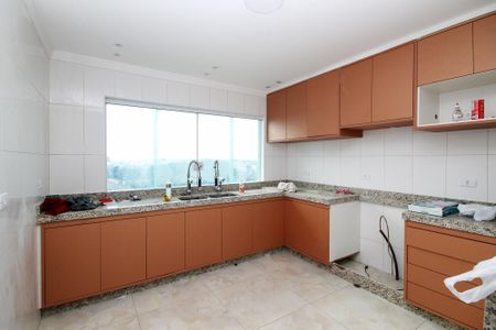 Casa de condomínio para alugar com 225m², 3 quartos e 2 vagas Casa de condomínio para alugar com 225m², 3 quartos e 2 vagasCozinha