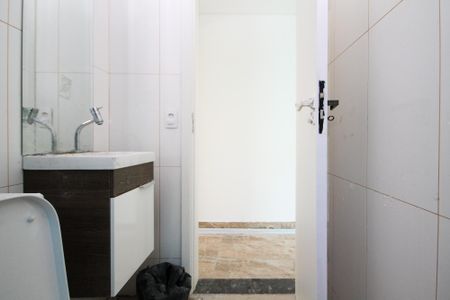 Casa de condomínio para alugar com 225m², 3 quartos e 2 vagas Casa de condomínio para alugar com 225m², 3 quartos e 2 vagasBanheiro Quartos