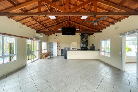 Casa de condomínio para alugar com 225m², 3 quartos e 2 vagas Casa de condomínio para alugar com 225m², 3 quartos e 2 vagasÁrea comum - Salão de festas