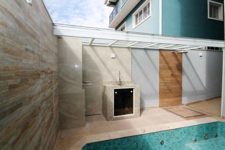 Casa de condomínio para alugar com 225m², 3 quartos e 2 vagas Casa de condomínio para alugar com 225m², 3 quartos e 2 vagasChurrasqueira