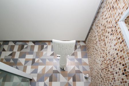 Casa de condomínio para alugar com 225m², 3 quartos e 2 vagas Casa de condomínio para alugar com 225m², 3 quartos e 2 vagasBanheiro Salão de Festas