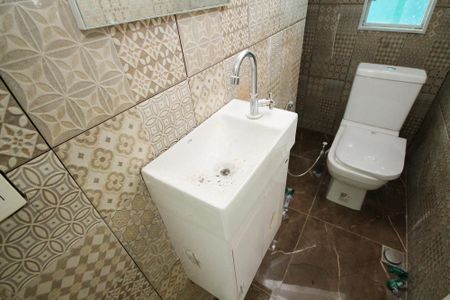 Casa de condomínio para alugar com 225m², 3 quartos e 2 vagas Casa de condomínio para alugar com 225m², 3 quartos e 2 vagasLavabo