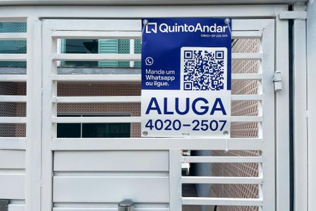 Casa de condomínio para alugar com 225m², 3 quartos e 2 vagas Casa de condomínio para alugar com 225m², 3 quartos e 2 vagasPlaca