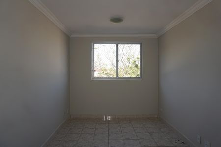 Sala de apartamento para alugar com 2 quartos, 54m² em Jardim Dom José, Embu das Artes