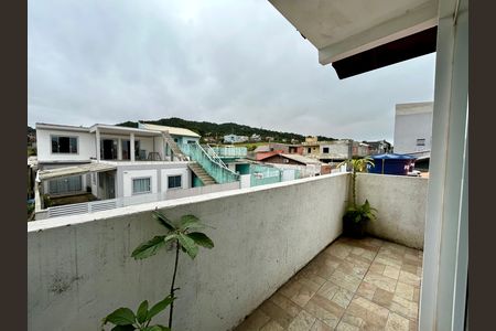 Varanda de apartamento para alugar com 1 quarto, 35m² em São João do Rio Vermelho, Florianópolis