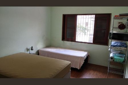 Casa à venda com 3 quartos, 157m² em Parque Jabaquara, São Paulo