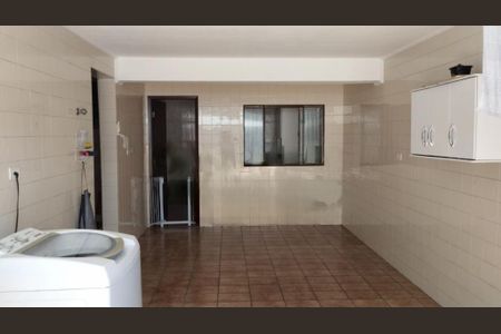 Casa à venda com 157m², 3 quartos e 2 vagas