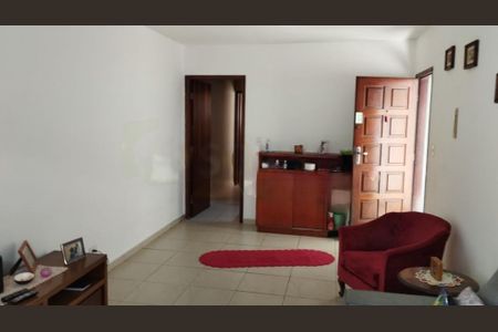 Casa à venda com 157m², 3 quartos e 2 vagas