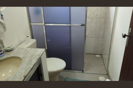 Casa à venda com 157m², 3 quartos e 2 vagas